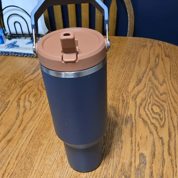 Stanley Travel Mug in Navy with Copper Accents 40 Ounce - Picture 3 of 8